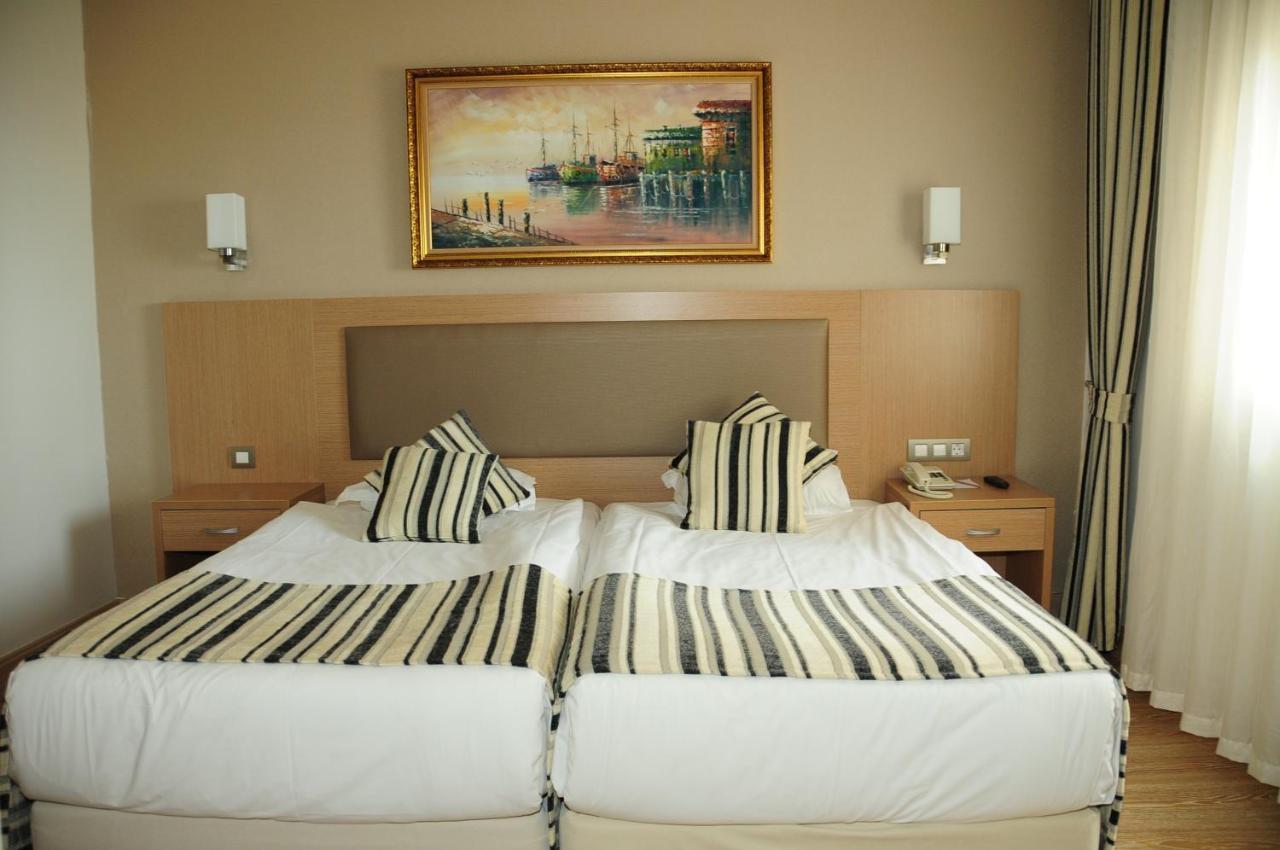 Crystal Tat Beach Golf Resort & Spa Belek Quarto foto